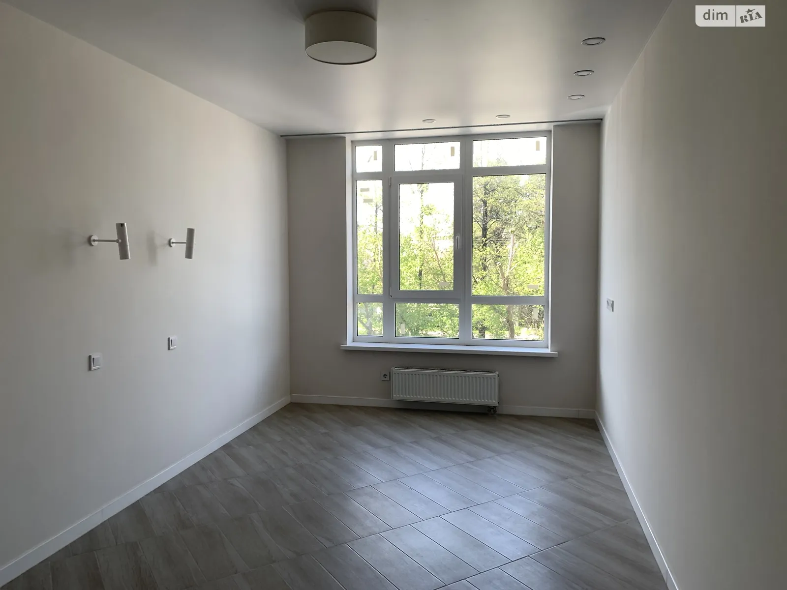 Продається 2-кімнатна квартира 59 кв. м у Ірпені, вул. Ольги Кобилянської(Достоєвського), 1В/8 - фото 1