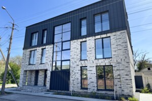 Продаж квартири, Рівне, р‑н. 12-школа, Єдності (Чебишева) вулиця, буд. 12, кв. 1