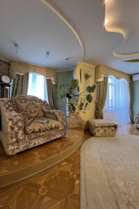 Продажа квартиры, Хмельницкий, р‑н. Старый город (старый базар), Парковая улица, дом 6/2