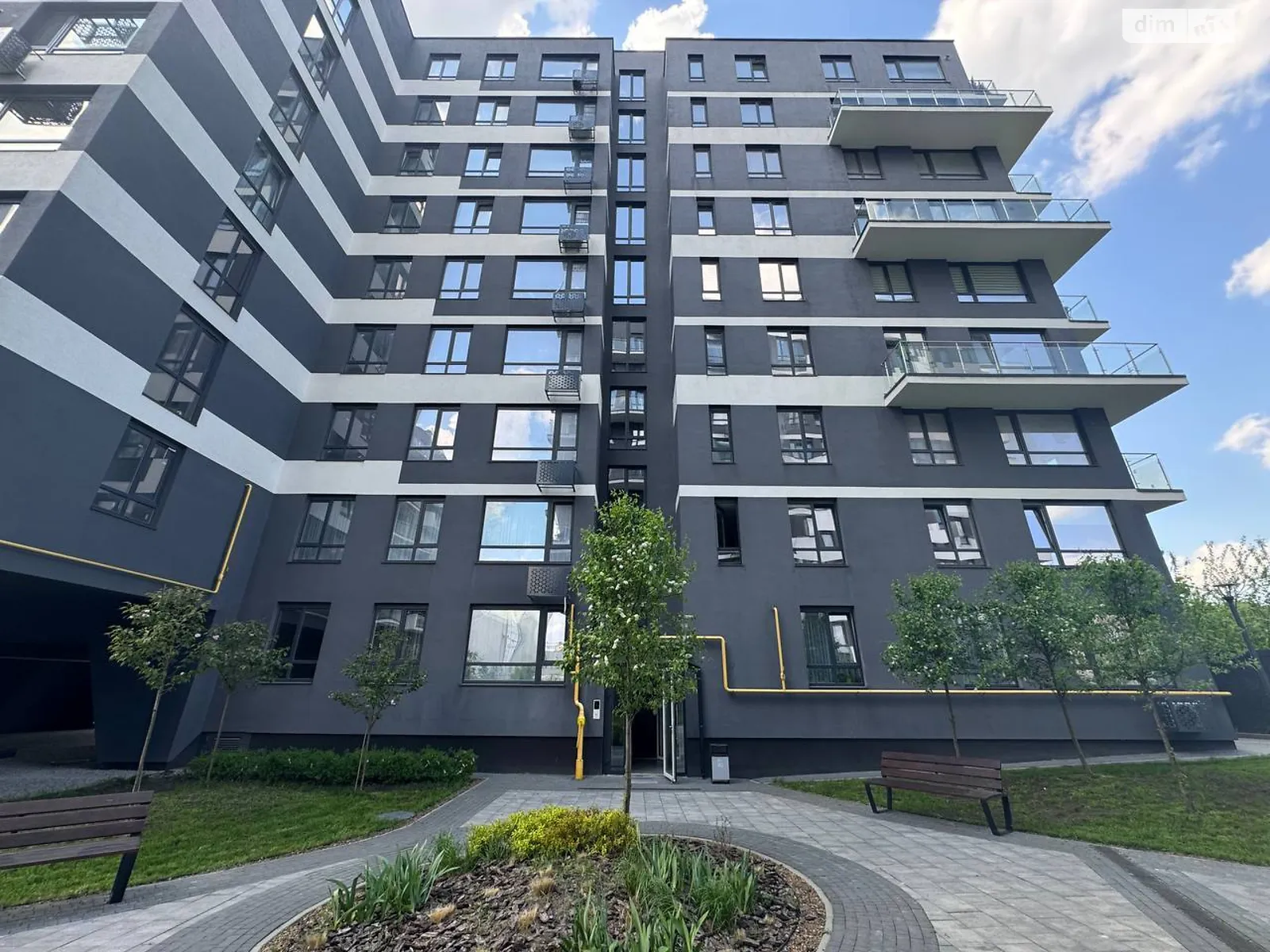 Продается 2-комнатная квартира 84.5 кв. м в Львове, ул. Топольная, 4Г - фото 1