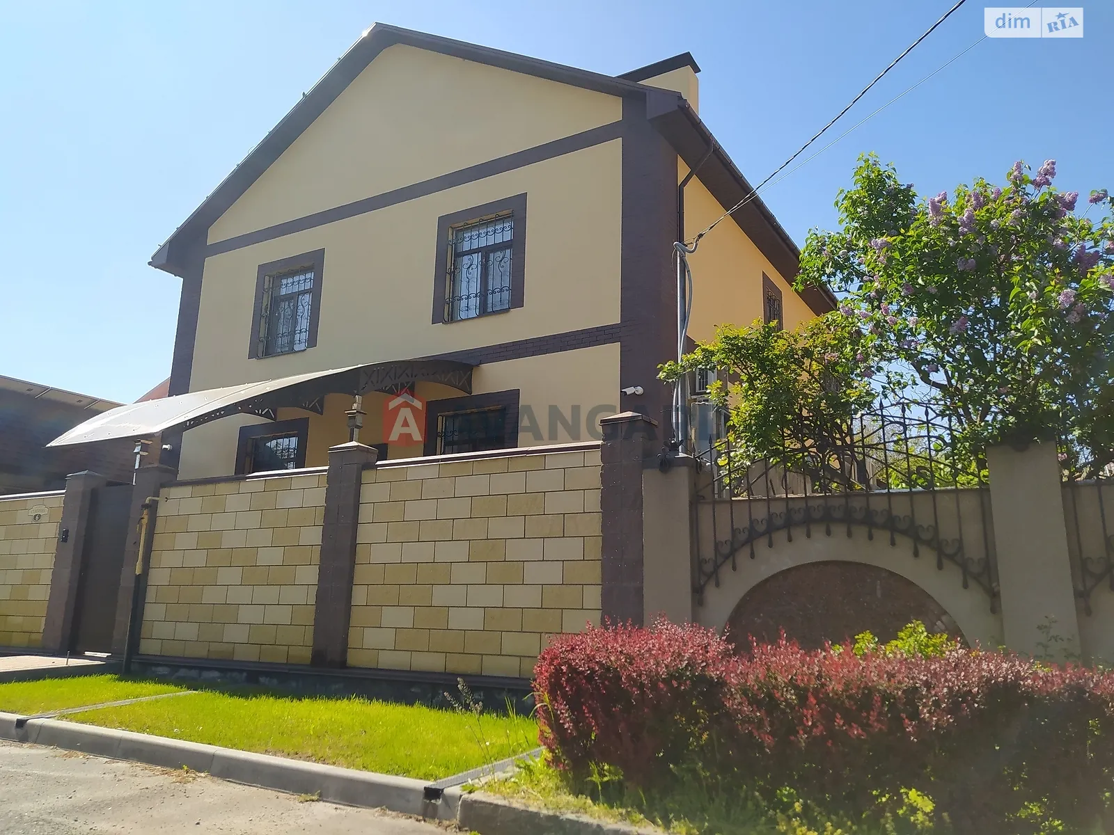 Продається будинок 2 поверховий 284 кв. м з верандою, цена: 420000 $ - фото 1