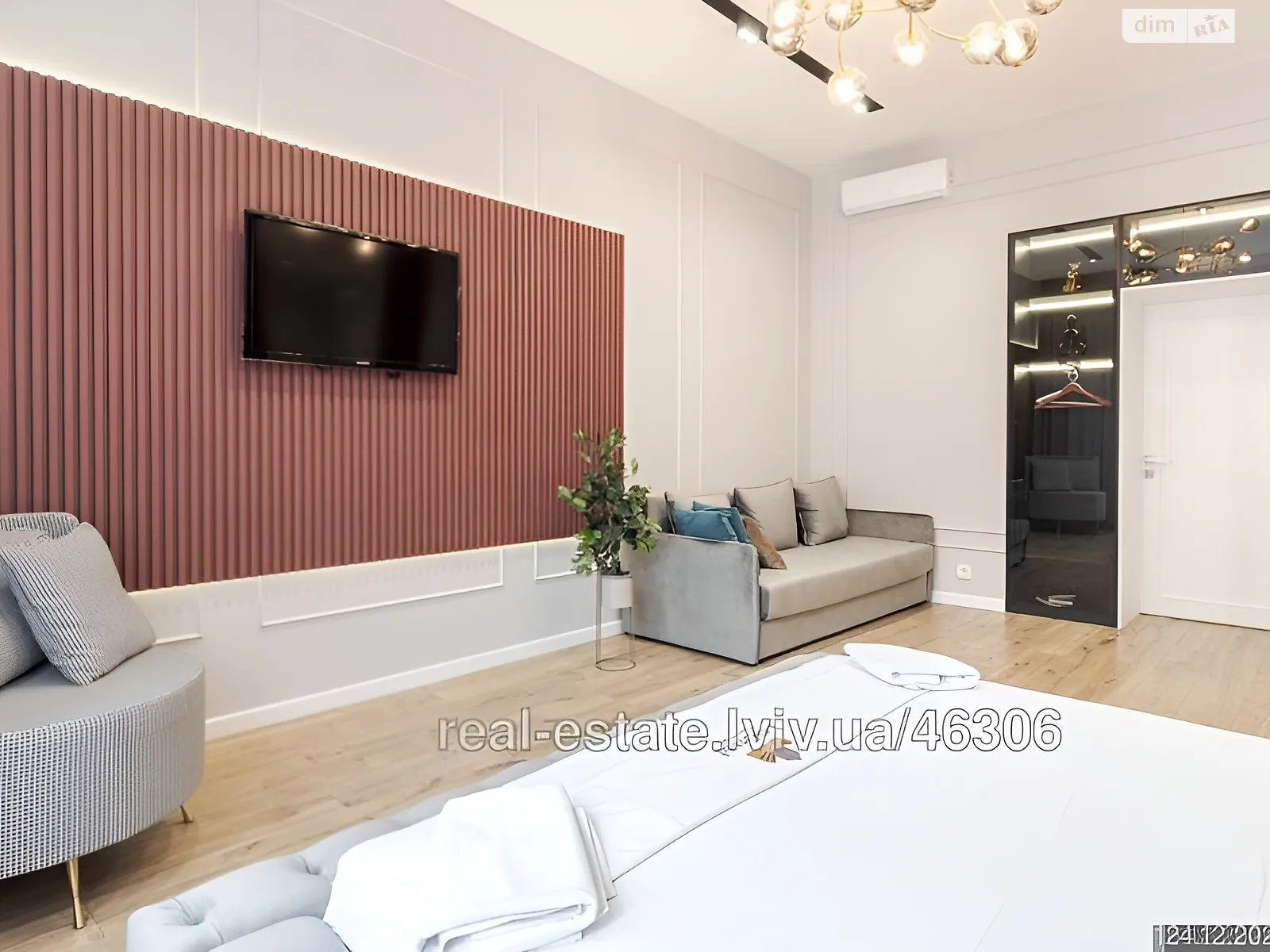 Продается 2-комнатная квартира 59.2 кв. м в Львове, ул. Леонтовича - фото 1