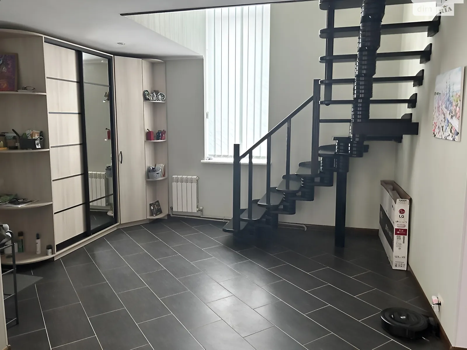 Продается дом на 2 этажа 184 кв. м с беседкой, цена: 100000 $ - фото 1