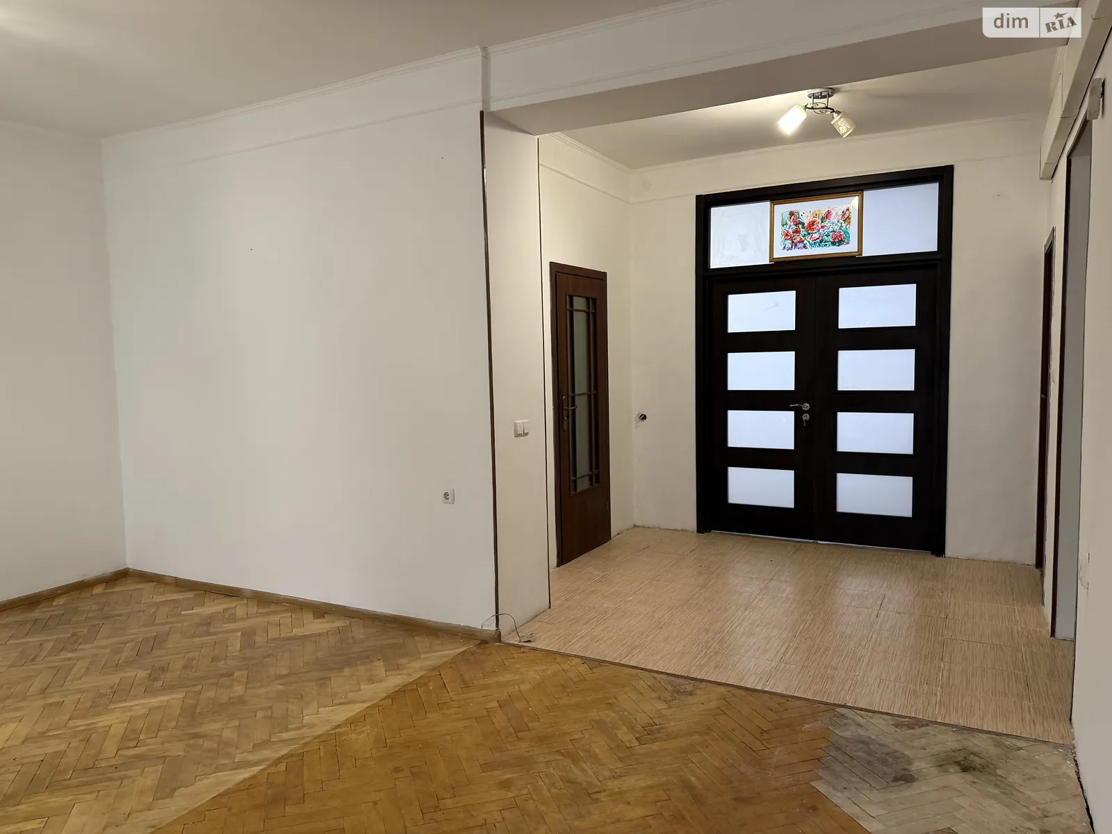 2-кімнатна квартира 94.8 кв. м у Тернополі, вул. Барвінських Родини - фото 1
