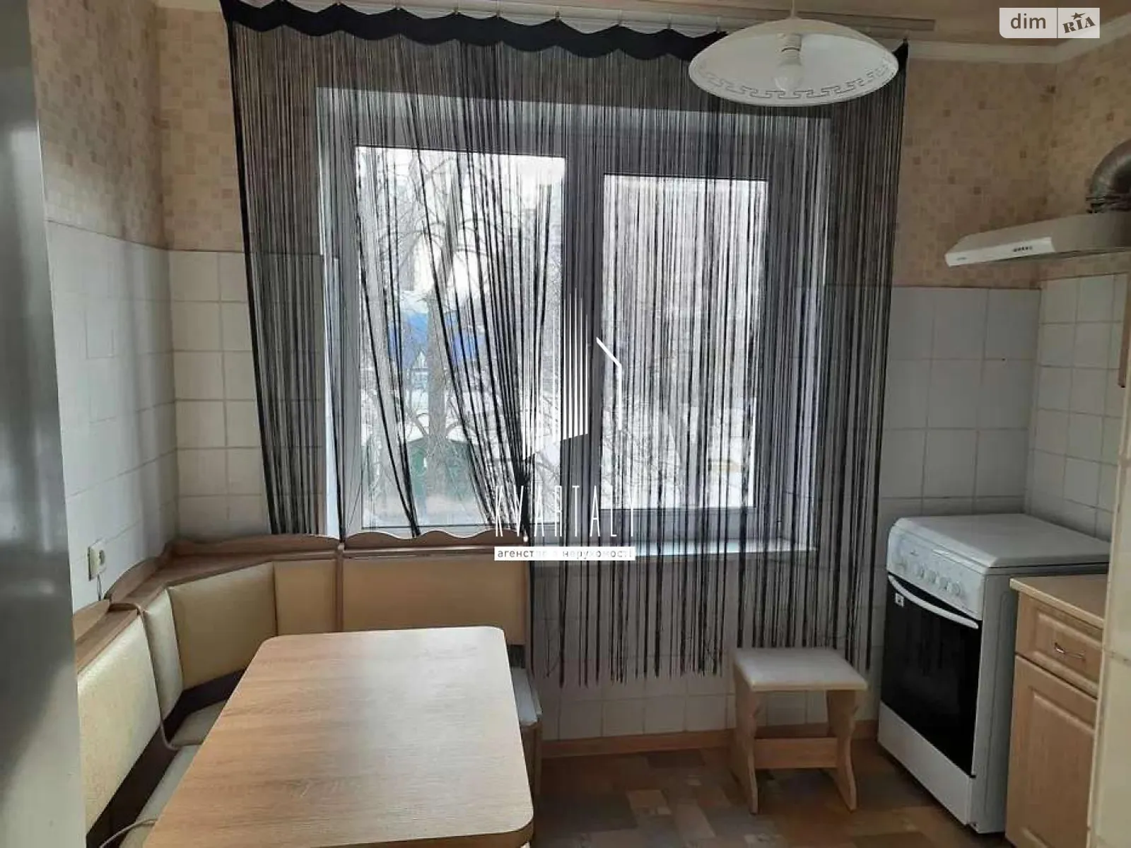 Сдается в аренду 3-комнатная квартира 76 кв. м в Киеве, просп. Павла Тычины, 28 - фото 1
