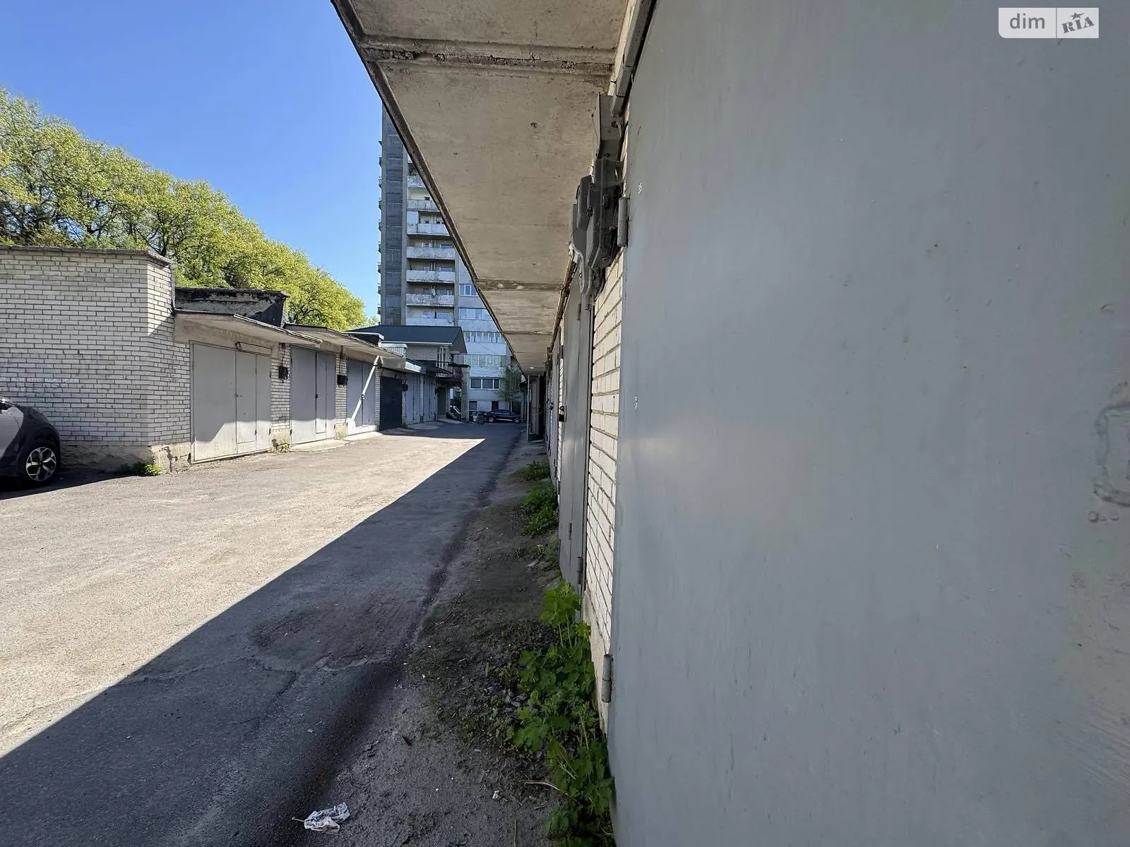 Продається місце в гаражному кооперативі під легкове авто на 18 кв. м, цена: 14500 $ - фото 1