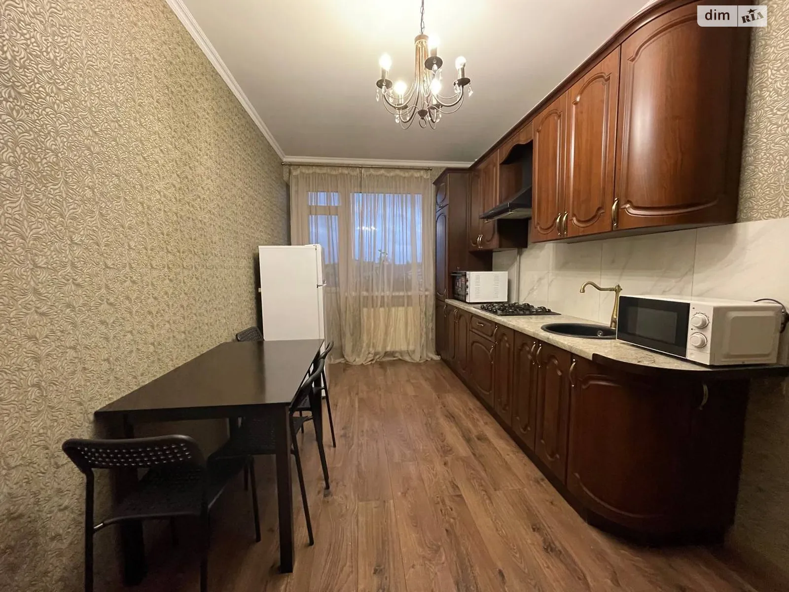 Сдается в аренду 2-комнатная квартира 60 кв. м в Ивано-Франковске, ул. Иосифа Слепого - фото 1
