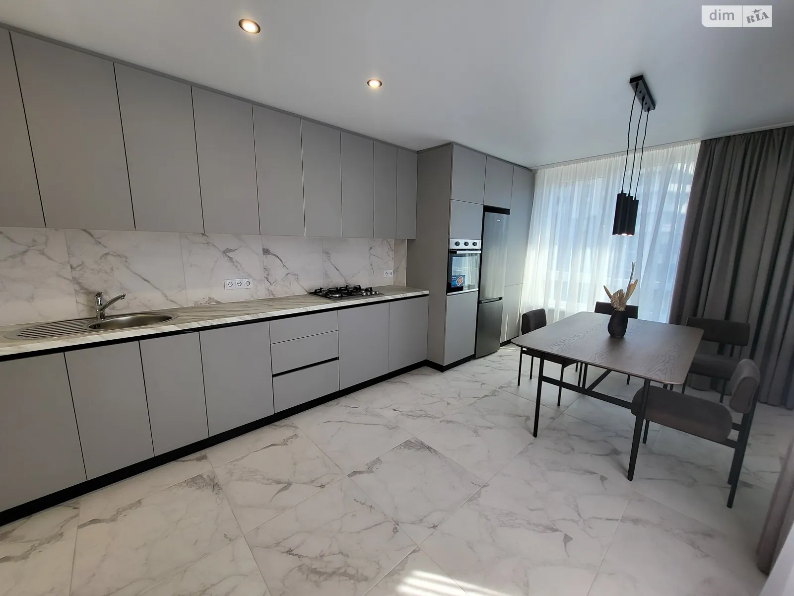 2-комнатная квартира 83 кв. м в Тернополе, цена: 99800 $ - фото 1
