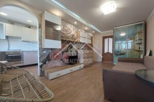 Продажа квартиры, Днепропетровская, Кривой Рог, р‑н. Центрально-Городской, Горных инженеров (Пушкина) улица