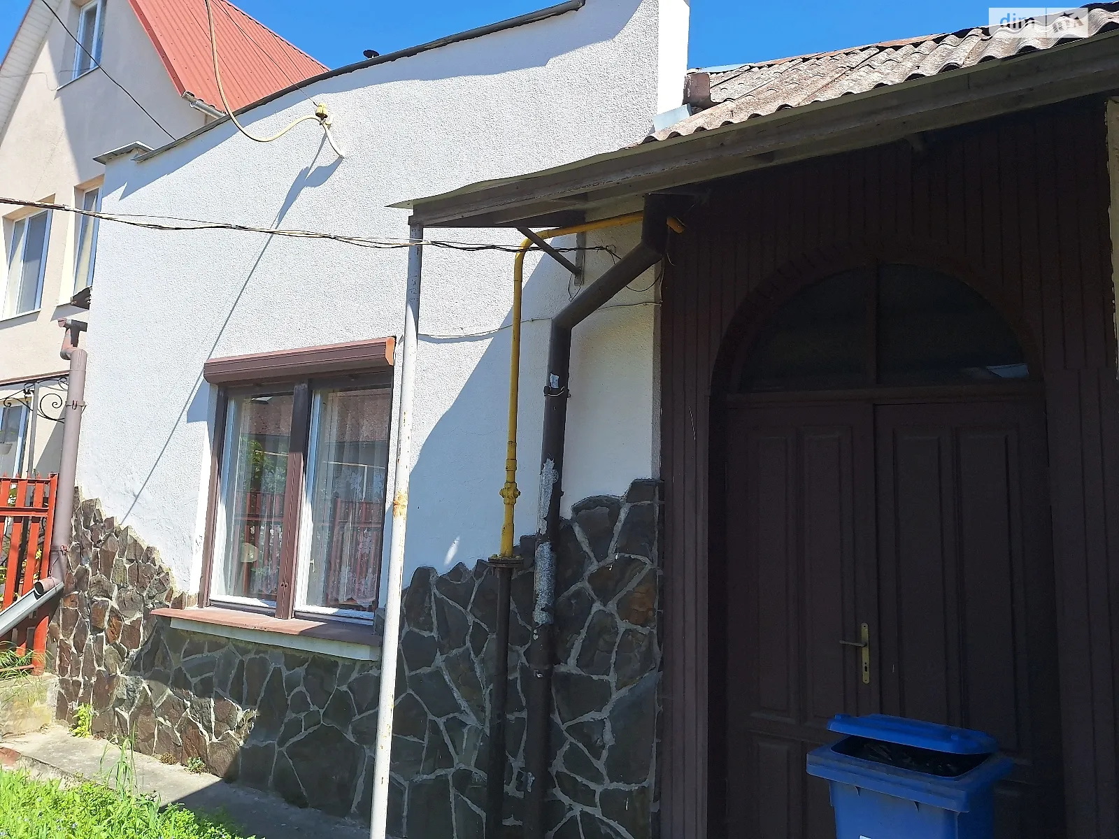 Продается дом на 2 этажа 217 кв. м с участком, цена: 110000 $ - фото 1