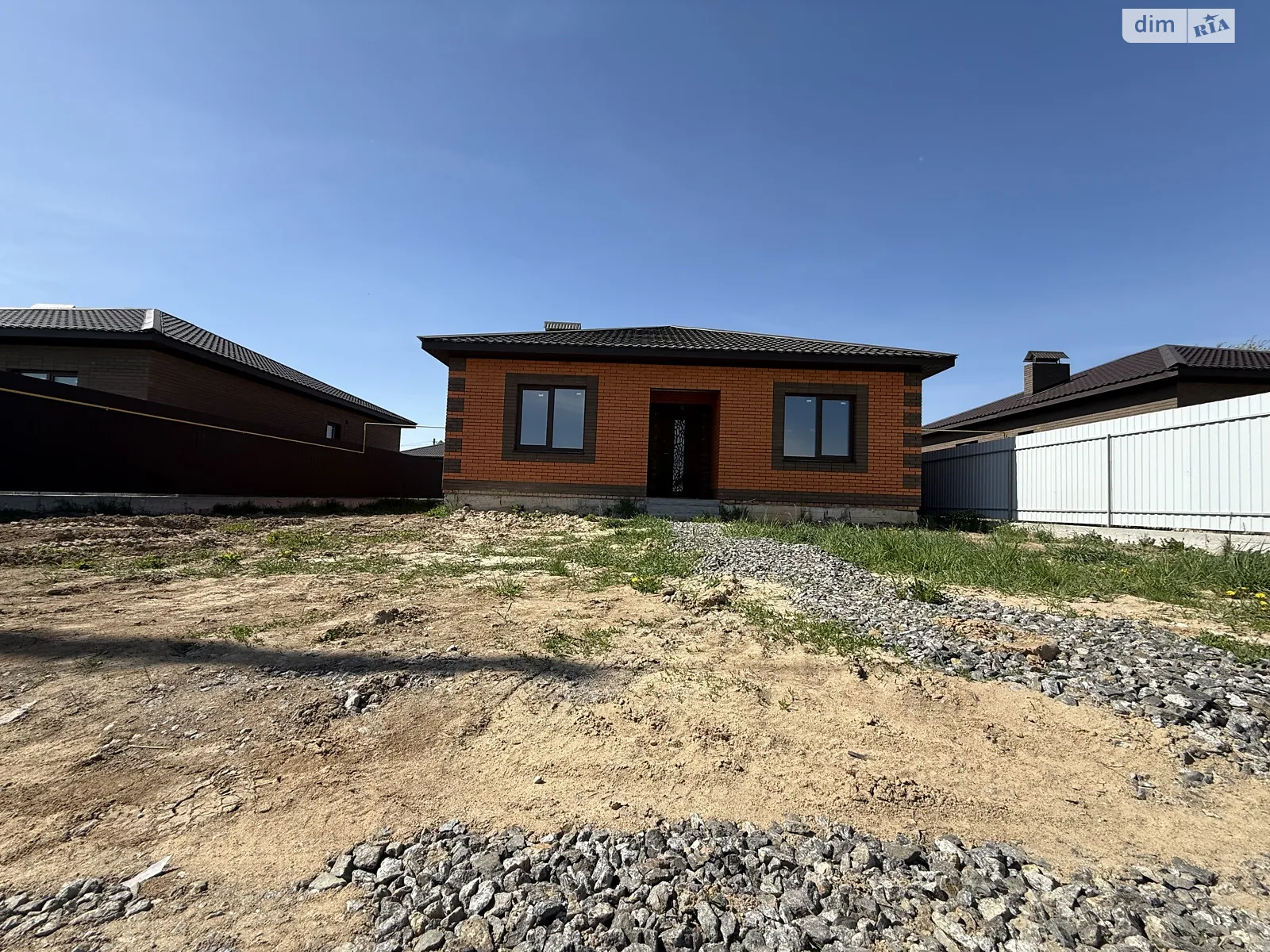 Продается одноэтажный дом 95 кв. м с баней/сауной, цена: 68000 $ - фото 1