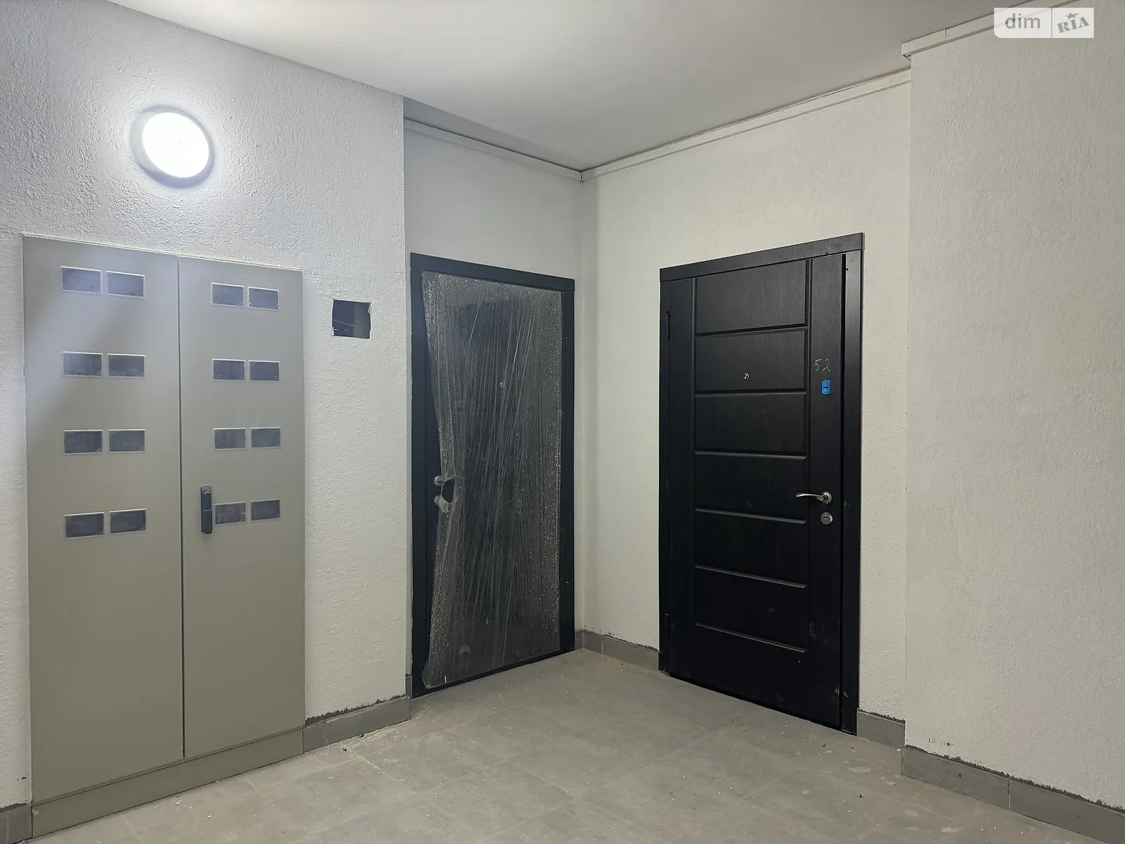 Продається 1-кімнатна квартира 52 кв. м у Львові, вул. Бережанська, 56 - фото 1