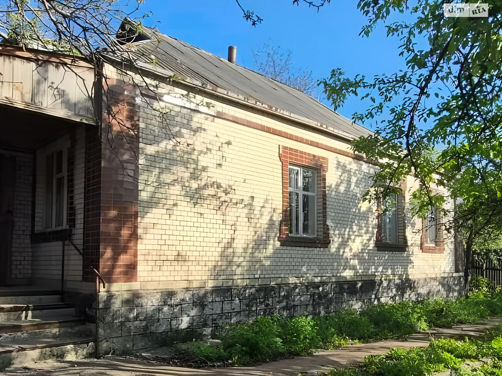 Продається одноповерховий будинок 93.4 кв. м з каміном, цена: 25000 $ - фото 1
