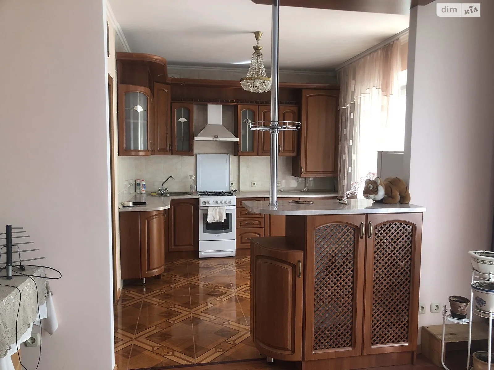 Продается 2-комнатная квартира 60.6 кв. м в Хмельницком, ул. Молодежная, 2/3В - фото 1