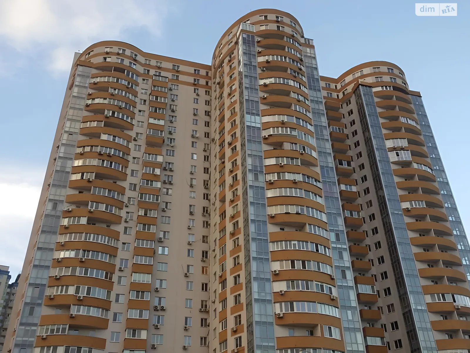 Продається 2-кімнатна квартира 47 кв. м у Києві, вул. Юрія Шумського, 5 - фото 1