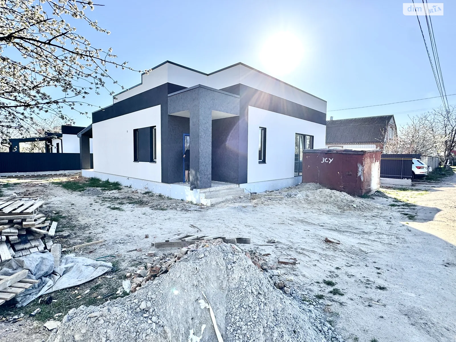 Продается одноэтажный дом 110 кв. м с террасой, цена: 120000 $ - фото 1