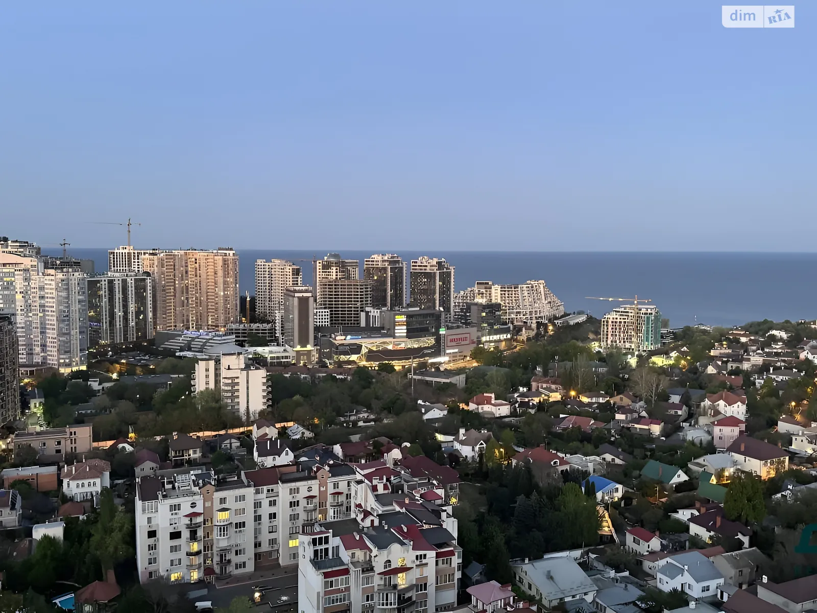 Продается 1-комнатная квартира 33 кв. м в Одессе, ул. Педагогическая, 23 - фото 1