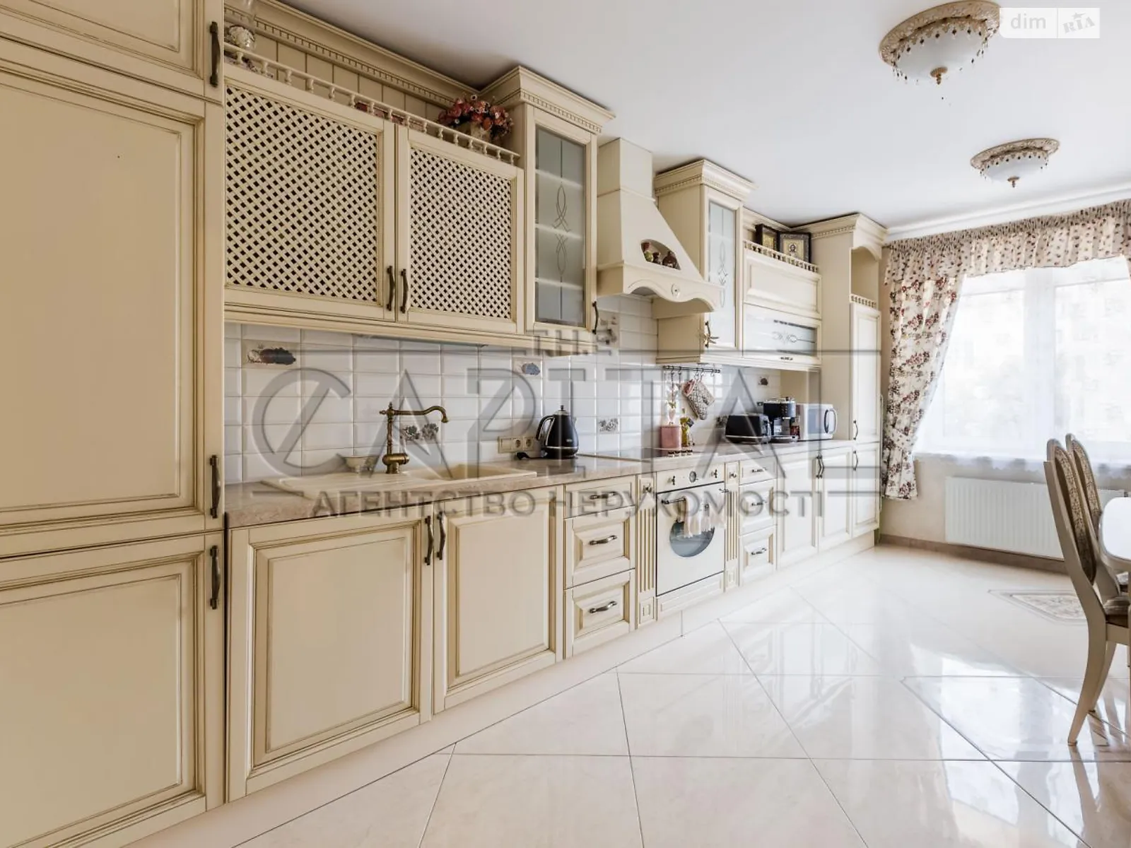 Сдается в аренду 2-комнатная квартира 84 кв. м в Киеве, ул. Дмитриевская, 75 - фото 1