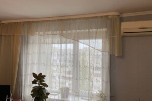 Долгосрочная аренда квартиры, Луцк, р‑н. 40 микрорайон, Кравчука улица, дом 2