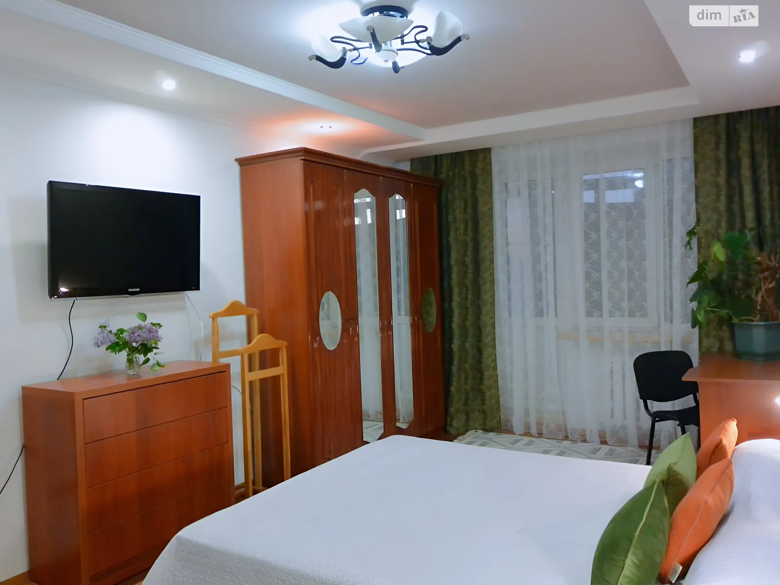 Сдается в аренду 1-комнатная квартира в, цена: 1200 грн - фото 1