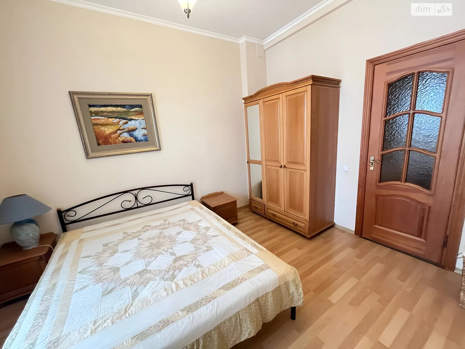 Продается 2-комнатная квартира 74 кв. м в Киеве, ул. Дмитриевская, 9-11 - фото 1