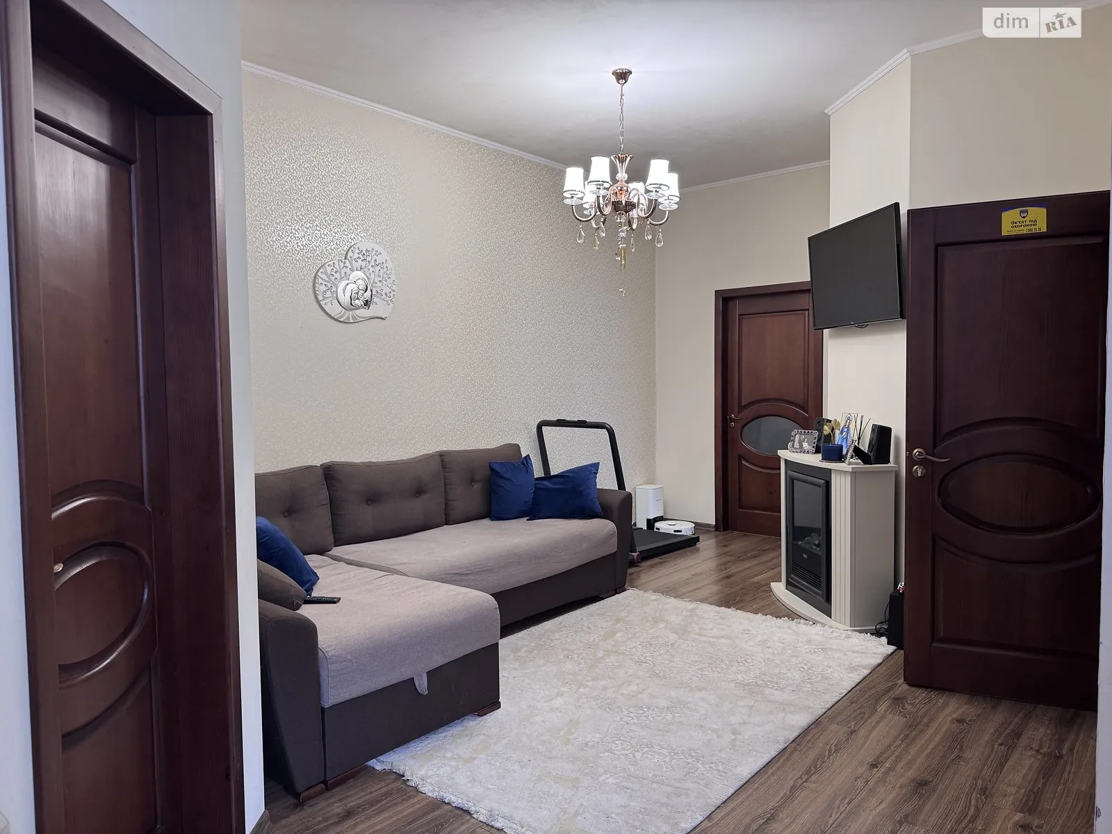Продается 2-комнатная квартира 72.3 кв. м в Дрогобыче, ул. Михаила Грушевского, 19 - фото 1