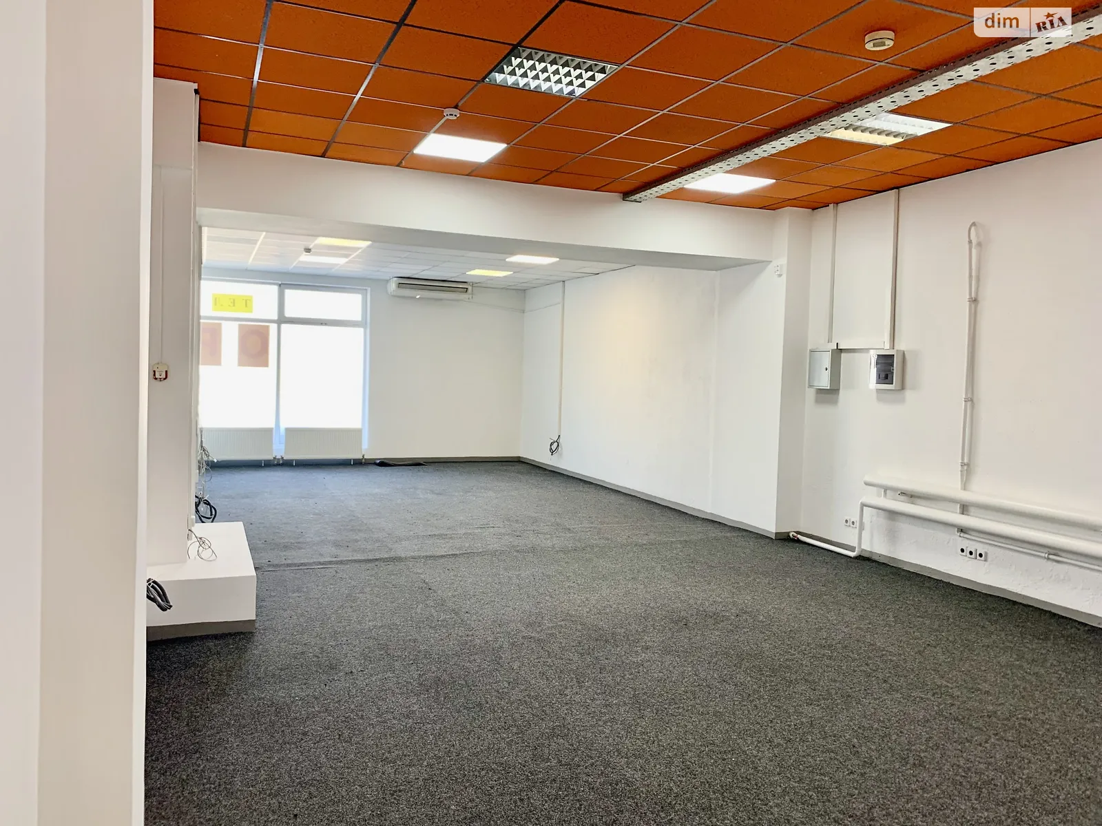 Здається в оренду офіс 327 кв. м в бізнес-центрі, цена: 81750 грн - фото 1