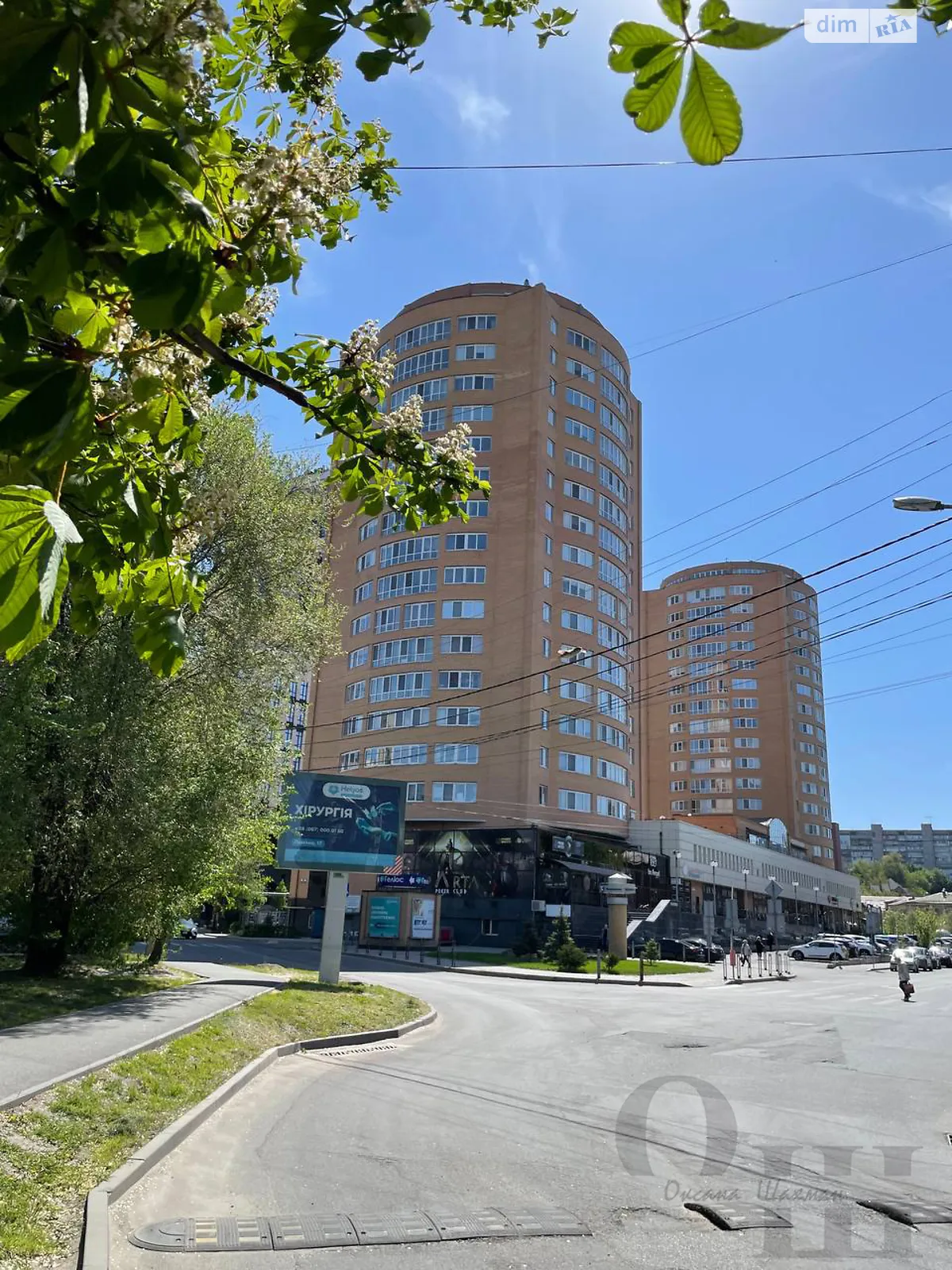 Продается 2-комнатная квартира 155.4 кв. м в Днепре, ул. Ниринберга Павла, 10 - фото 1