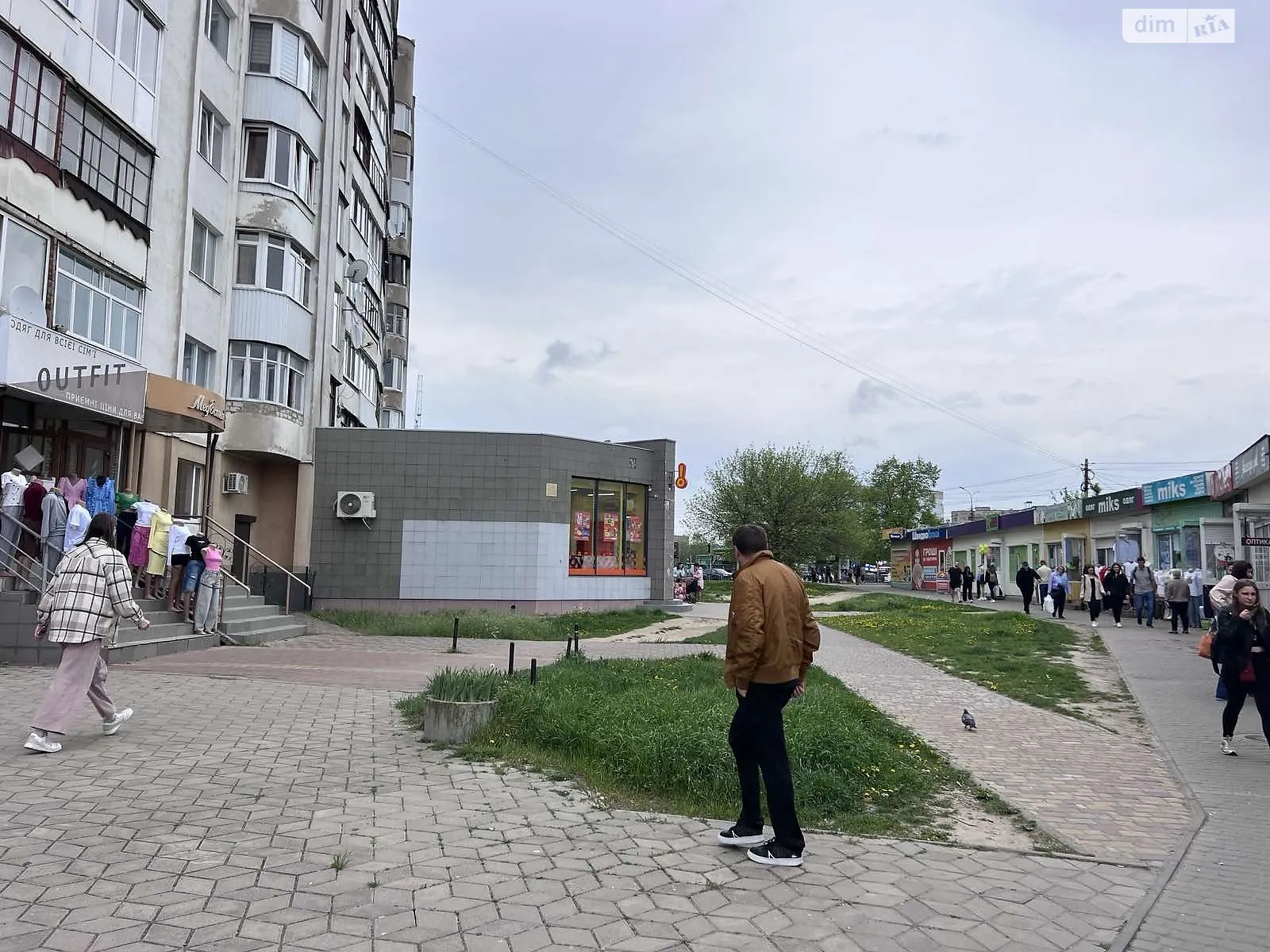 Сдается в аренду помещения свободного назначения 50 кв. м в 9-этажном здании, цена: 43000 грн - фото 1