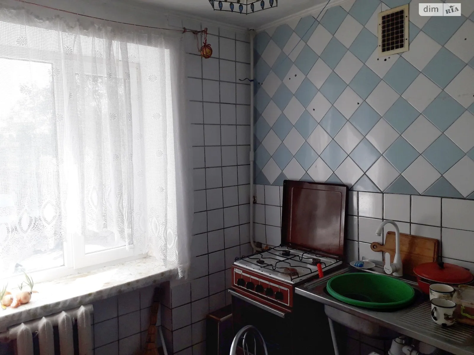 Продається 2-кімнатна квартира 43 кв. м у Кременчуку, цена: 16999 $ - фото 1