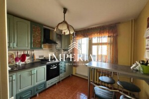 Продаж квартири, Київ, р‑н. Турецьке містечко, Кадетський Гай вулиця, буд. 9