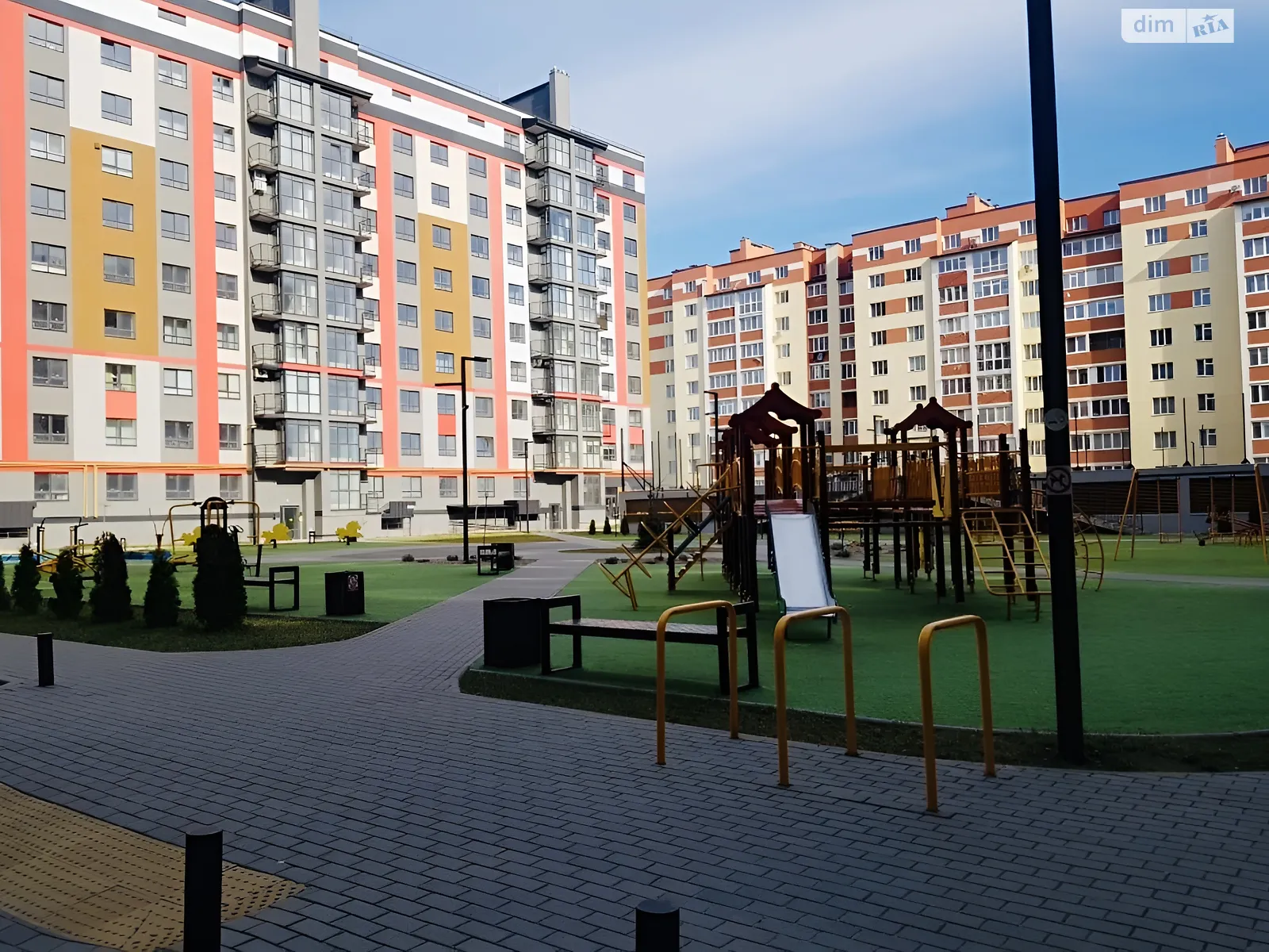 Продается 2-комнатная квартира 60 кв. м в Хмельницком - фото 1
