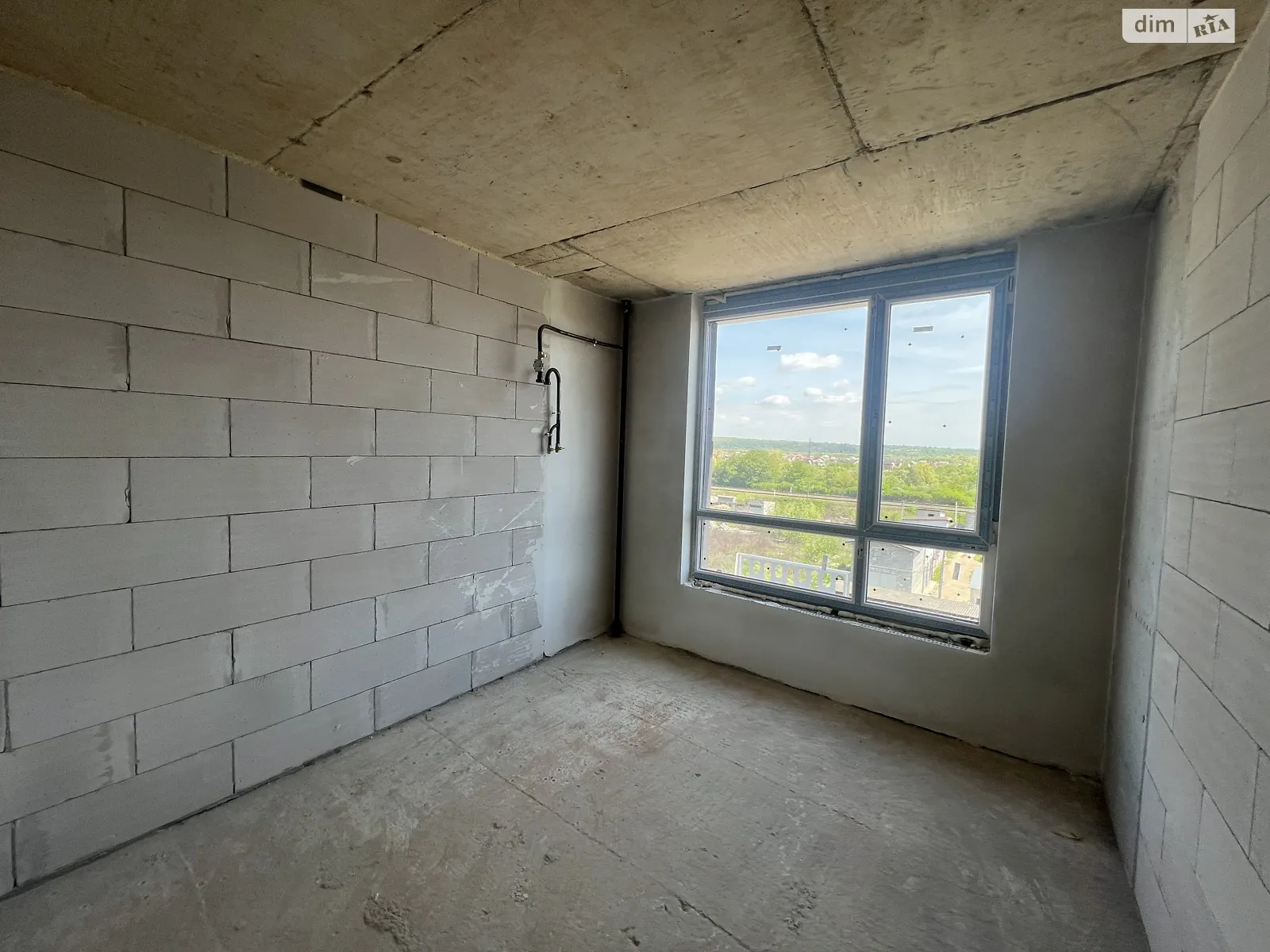 Продается 1-комнатная квартира 38 кв. м в Ивано-Франковске, цена: 28500 $ - фото 1