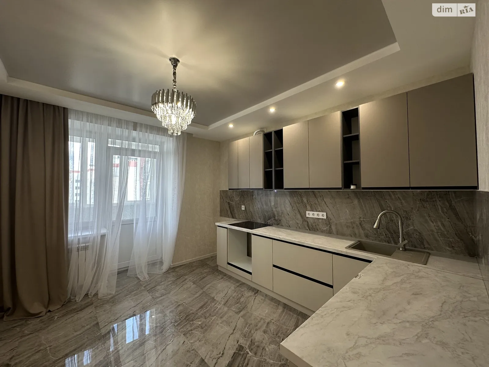 Продается 2-комнатная квартира 69.4 кв. м в Виннице, ул. Тимофеевская, 18 - фото 1