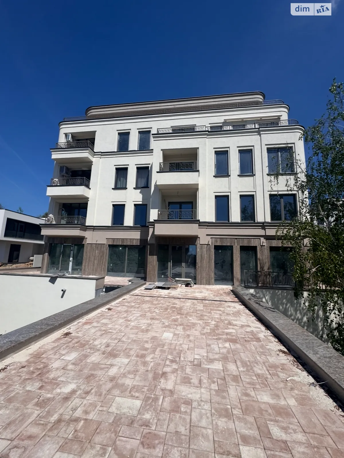 Продается 2-комнатная квартира 88 кв. м в Ужгороде - фото 1