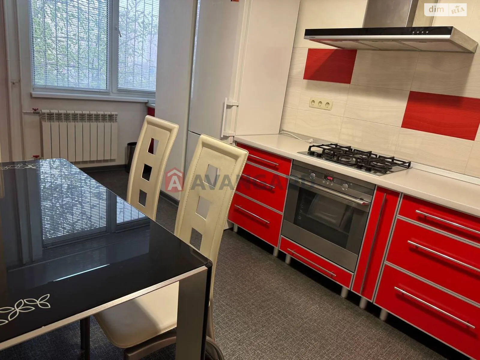 1-комнатная квартира 38 кв. м в Запорожье, ул. Автозаводская, 50А - фото 1