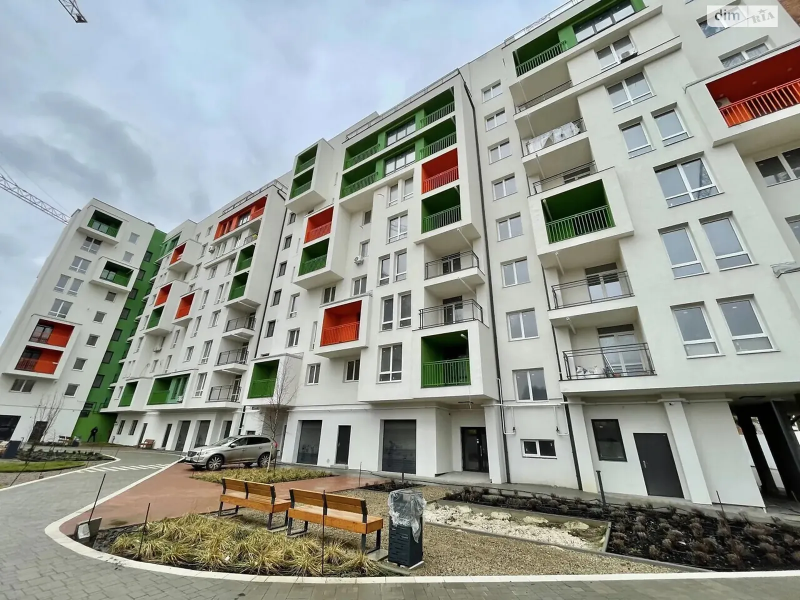 Продается 3-комнатная квартира 82.8 кв. м в Ивано-Франковске, ул. Гетьмана Ивана Мазепы - фото 1