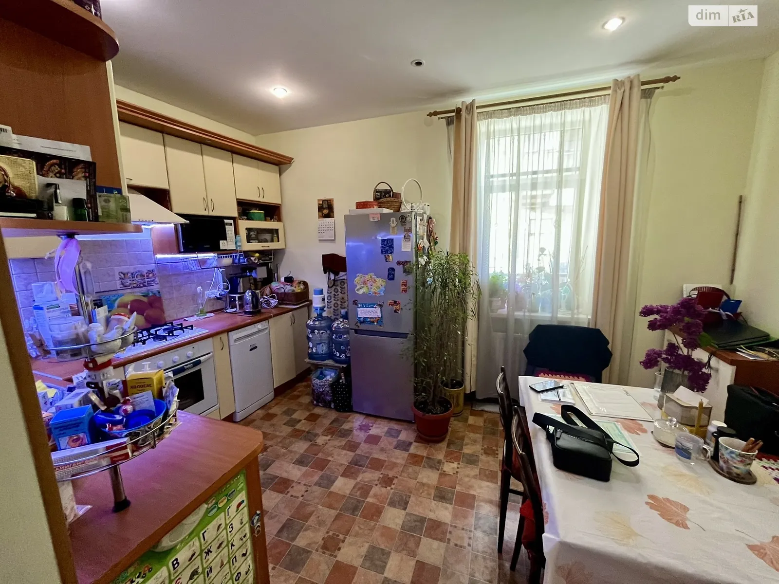 Продается 2-комнатная квартира 41 кв. м в Львове, ул. Николая Лысенко, 22Б - фото 1