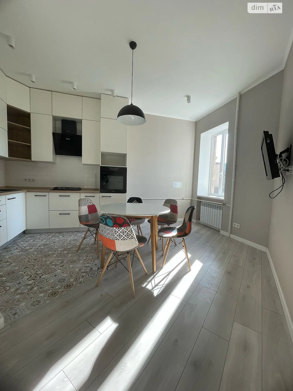 Продается 3-комнатная квартира 70.6 кв. м в Харькове, ул. Крымская, 8 - фото 1