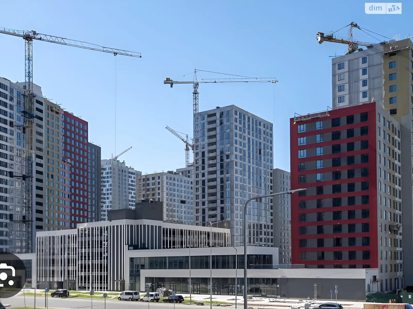 Продается 3-комнатная квартира 77 кв. м в Киеве, ул. Всеволода Змиенко, 34/21 - фото 1