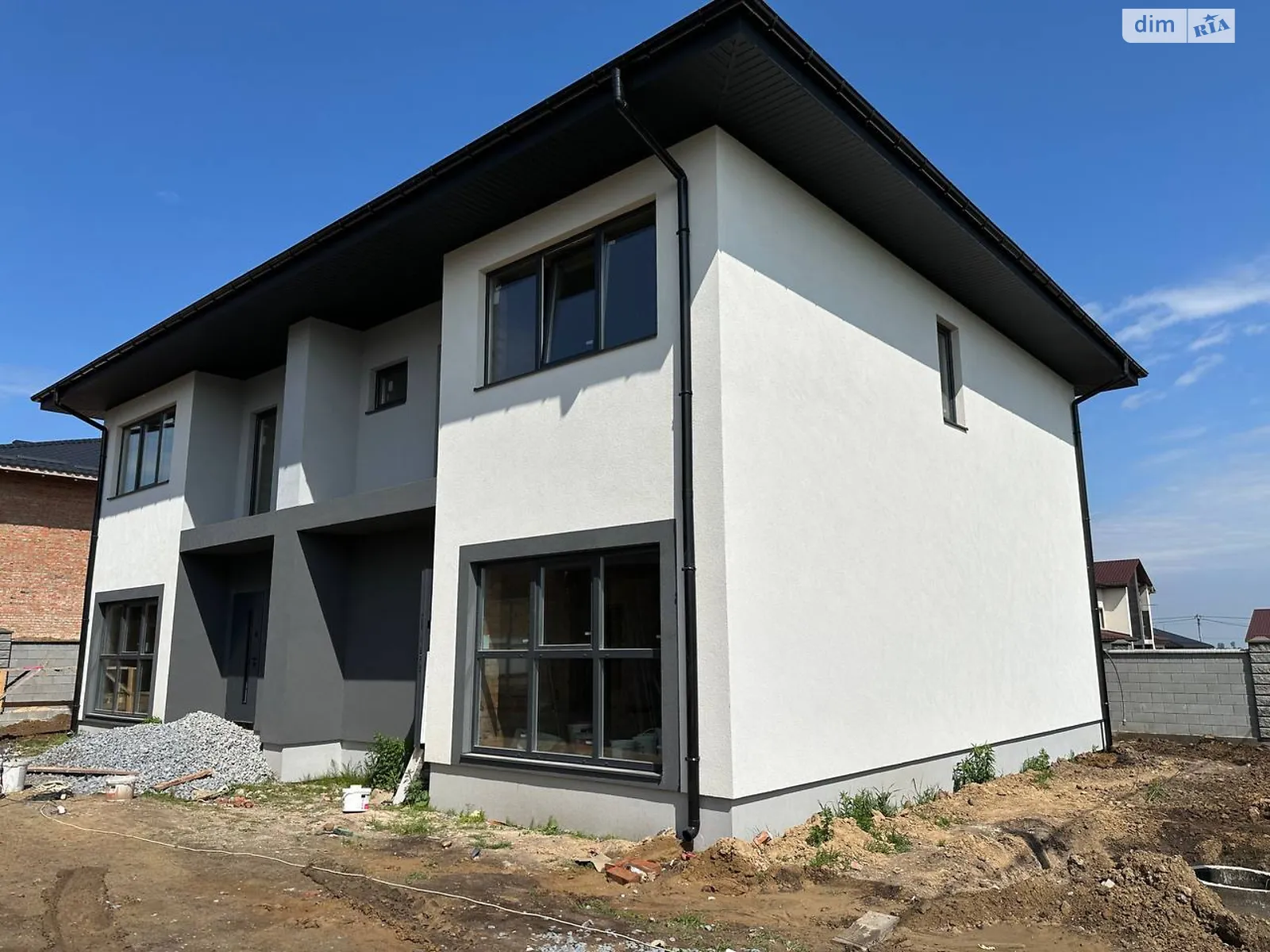 Ровно, цена: 75000 $ - фото 1