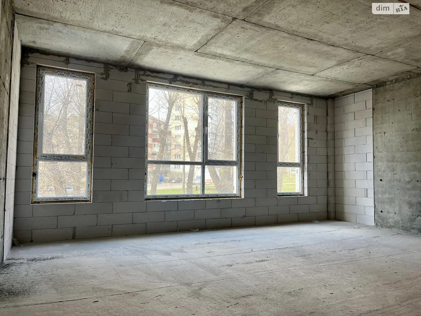 Продается офис 44.8 кв. м в бизнес-центре, цена: 46130 $ - фото 1