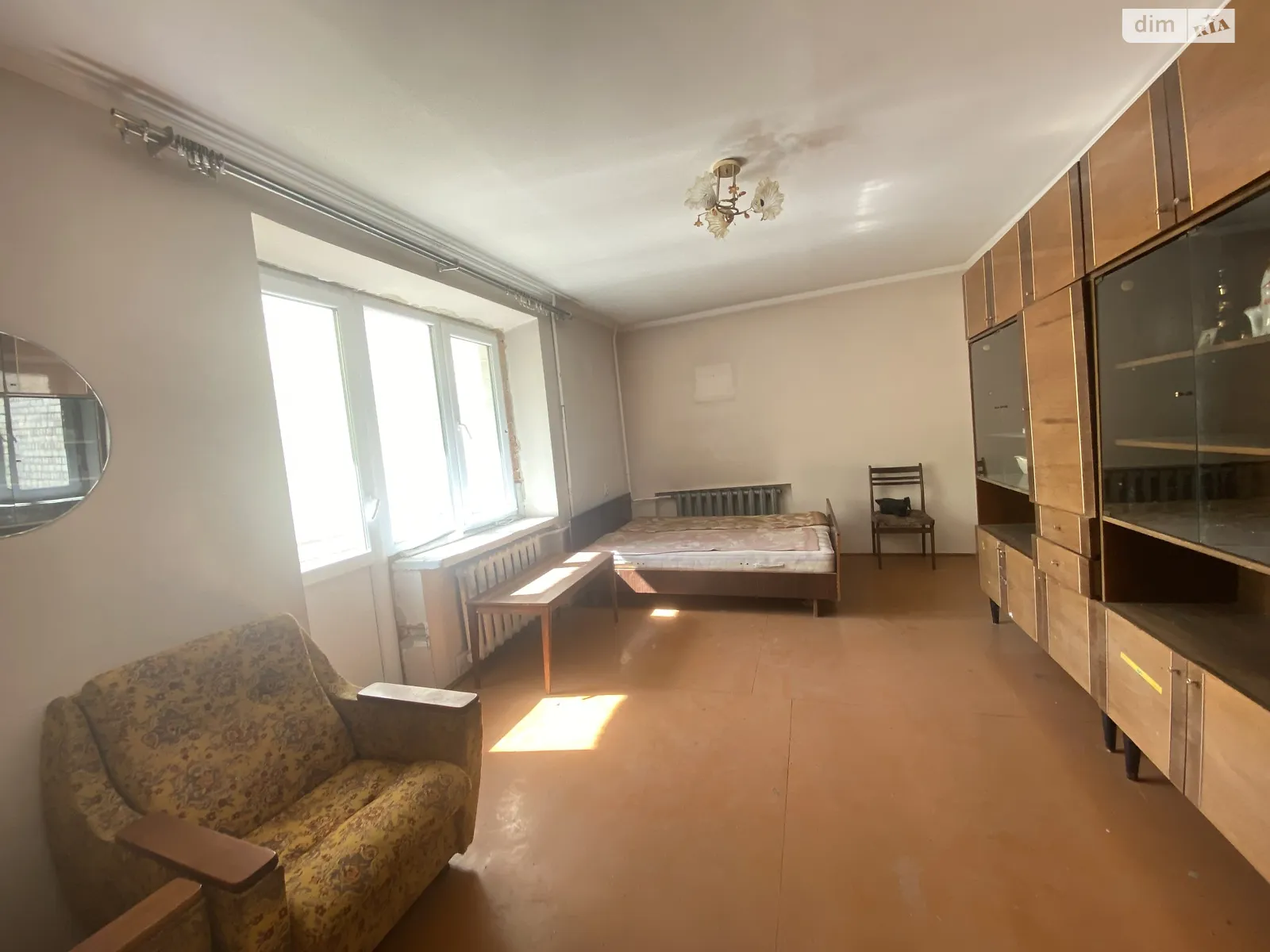 Продается 1-комнатная квартира 42 кв. м в Черновцах, ул. Героев Майдана - фото 1