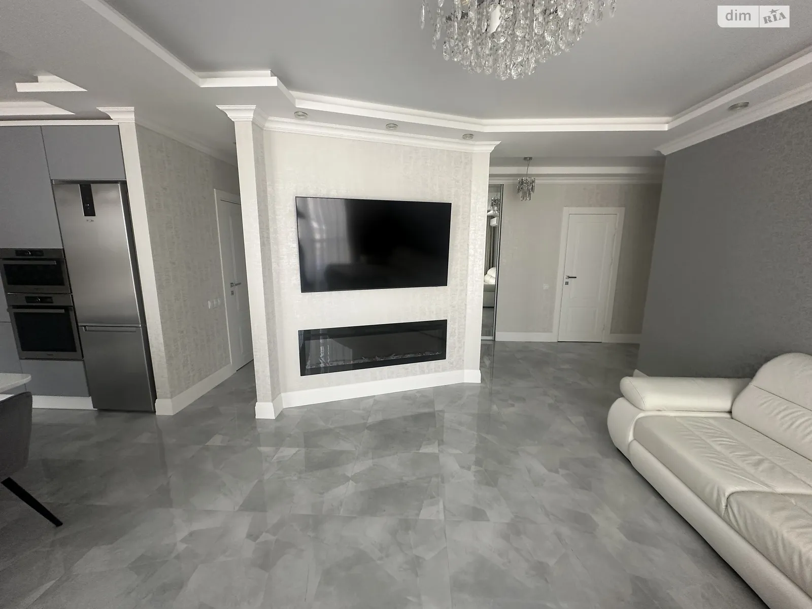 Продается 3-комнатная квартира 108 кв. м в Виннице, ул. Зодчих, 19 - фото 1