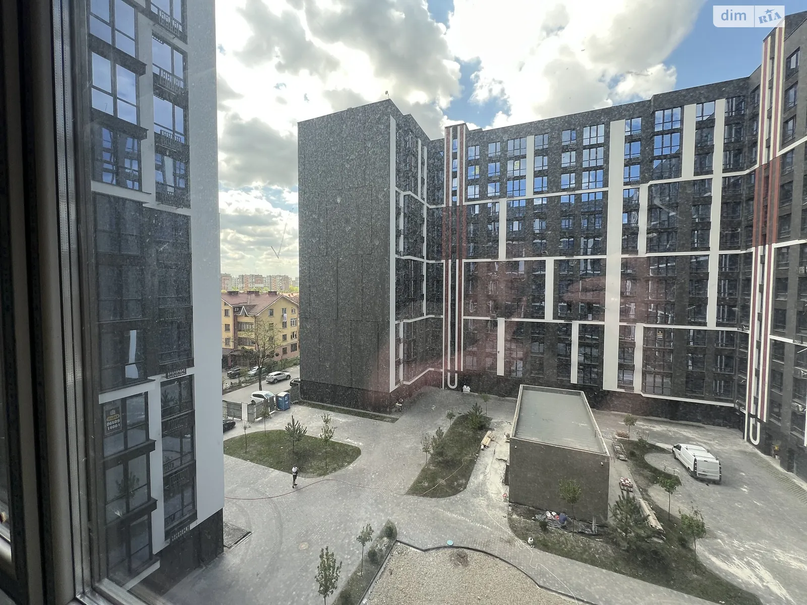 Продается 1-комнатная квартира 42 кв. м в Ивано-Франковске, ул. Вовчинецька, 223А - фото 1
