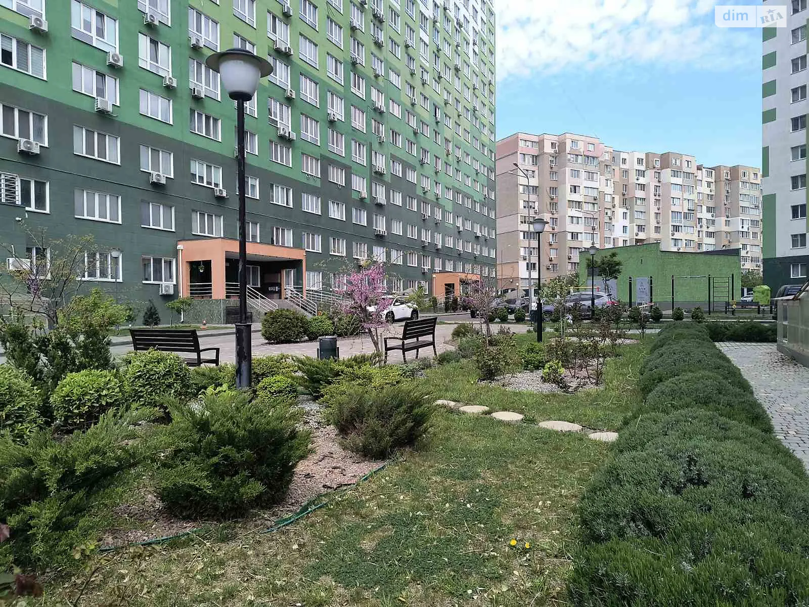 Продається 2-кімнатна квартира 84.4 кв. м у Одесі, вул. Марсельська, 56 - фото 1
