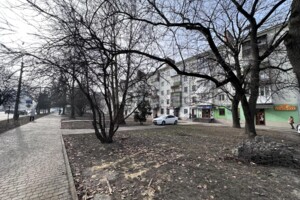 Продажа коммерческого помещения, Ивано-Франковск, р‑н. Центр, Привокзальная улица, дом 24/2