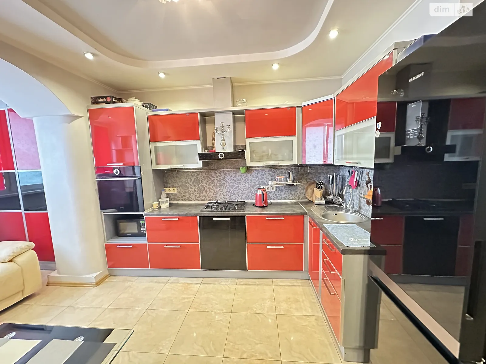 Сдается в аренду 1-комнатная квартира 58 кв. м в Виннице, ул. Зодчих, 4 - фото 1