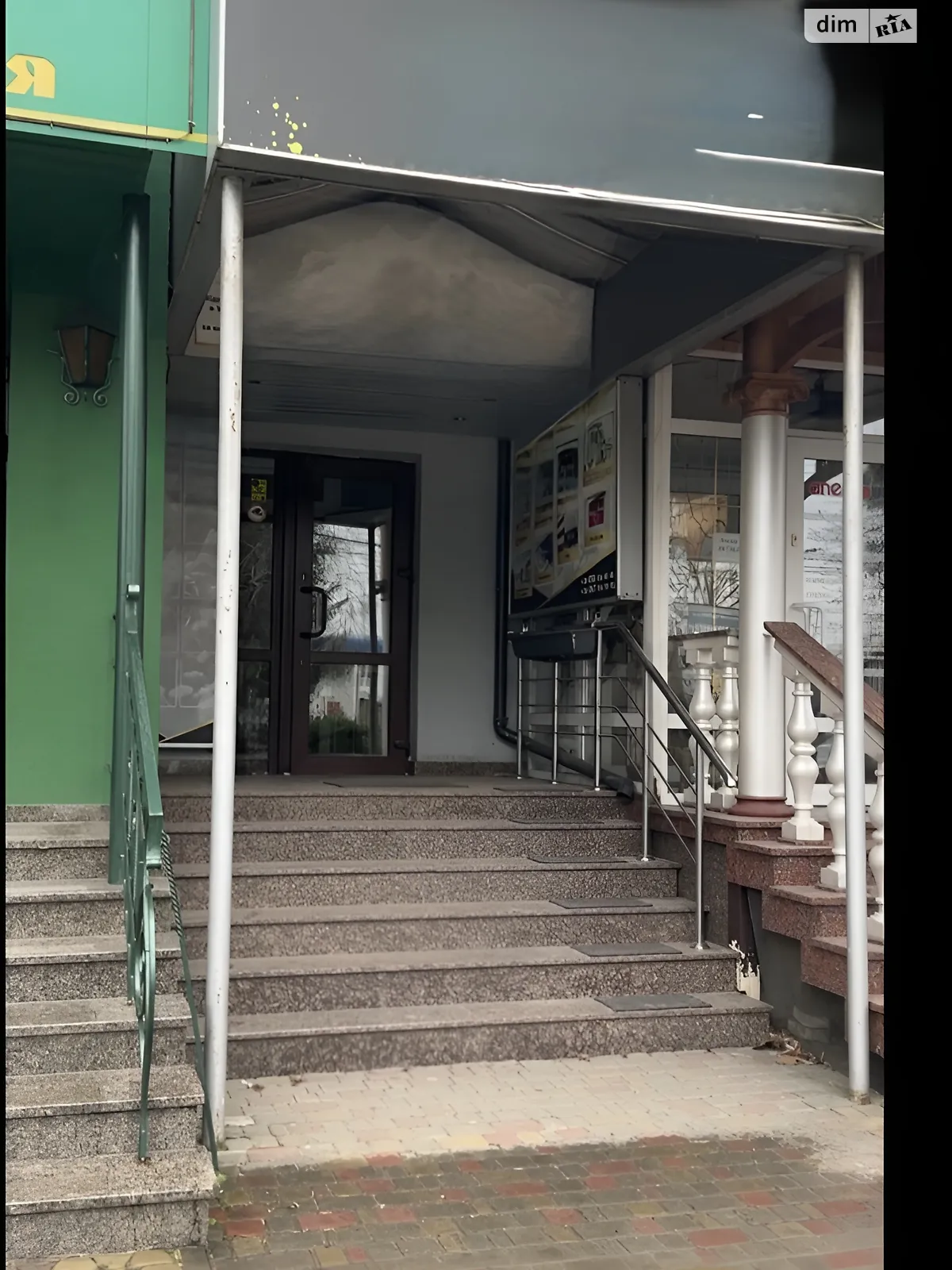 Продається офіс 56.7 кв. м в бізнес-центрі, цена: 105000 $ - фото 1