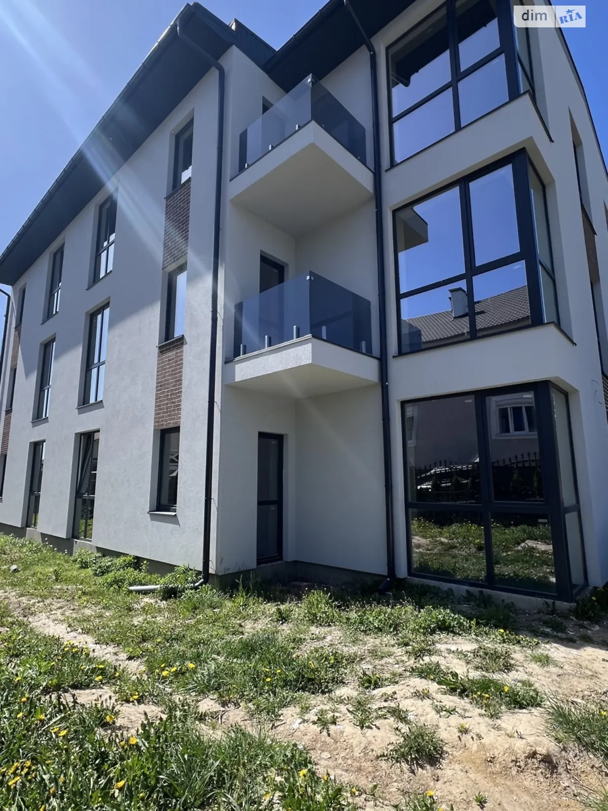 Продається 2-кімнатна квартира 67 кв. м у Колоденці, вул. Червоногірська - фото 1